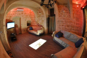 Отель Mikiel u Rosa Luxury Holiday Farmhouse with Large Private Pool  Зеббудж